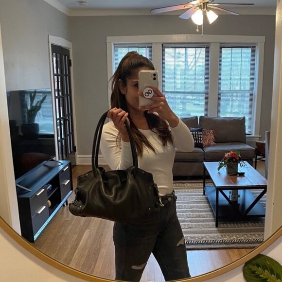 Slouchy Brown Leather Shoulder Handbag With Silver Hardware & Beige Lining - Picture 14 of 14